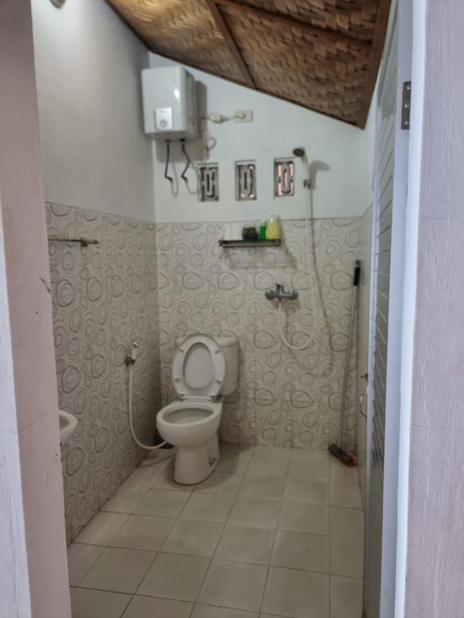 Treetop Guesthouse And Bungalows ซาบัง ภายนอก รูปภาพ