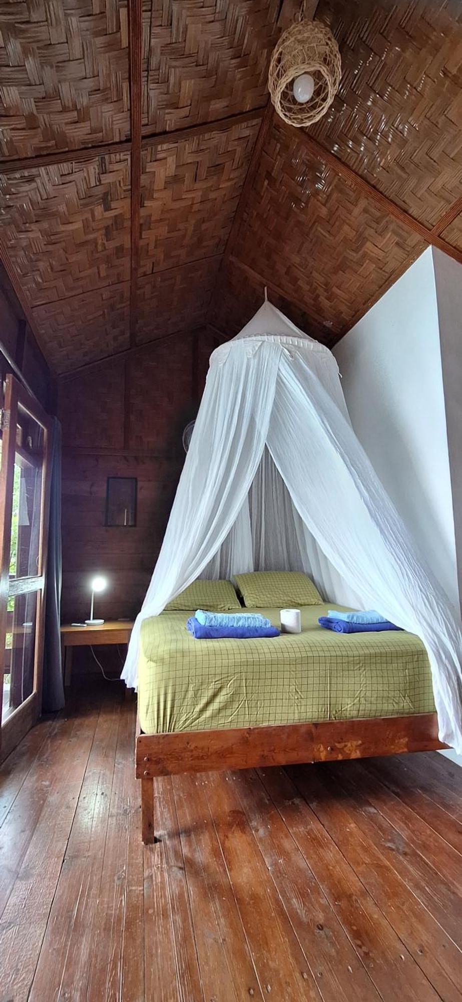 Treetop Guesthouse And Bungalows ซาบัง ภายนอก รูปภาพ